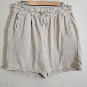 H&M Cream Regular Fit Shorts